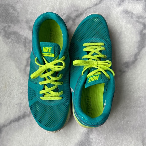 COPY - NIKE Flex 2014 Run Size 8 Women’s Sneakers - Picture 3 of 5